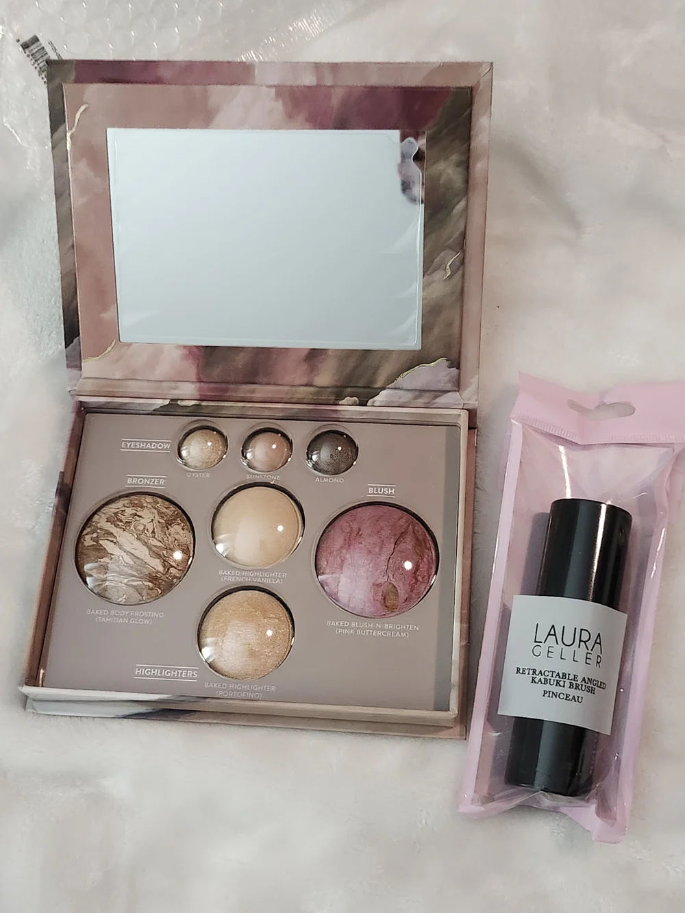 Laura Geller Pink & Champagne Baked Face Palette with Retractable Kabuki Brush